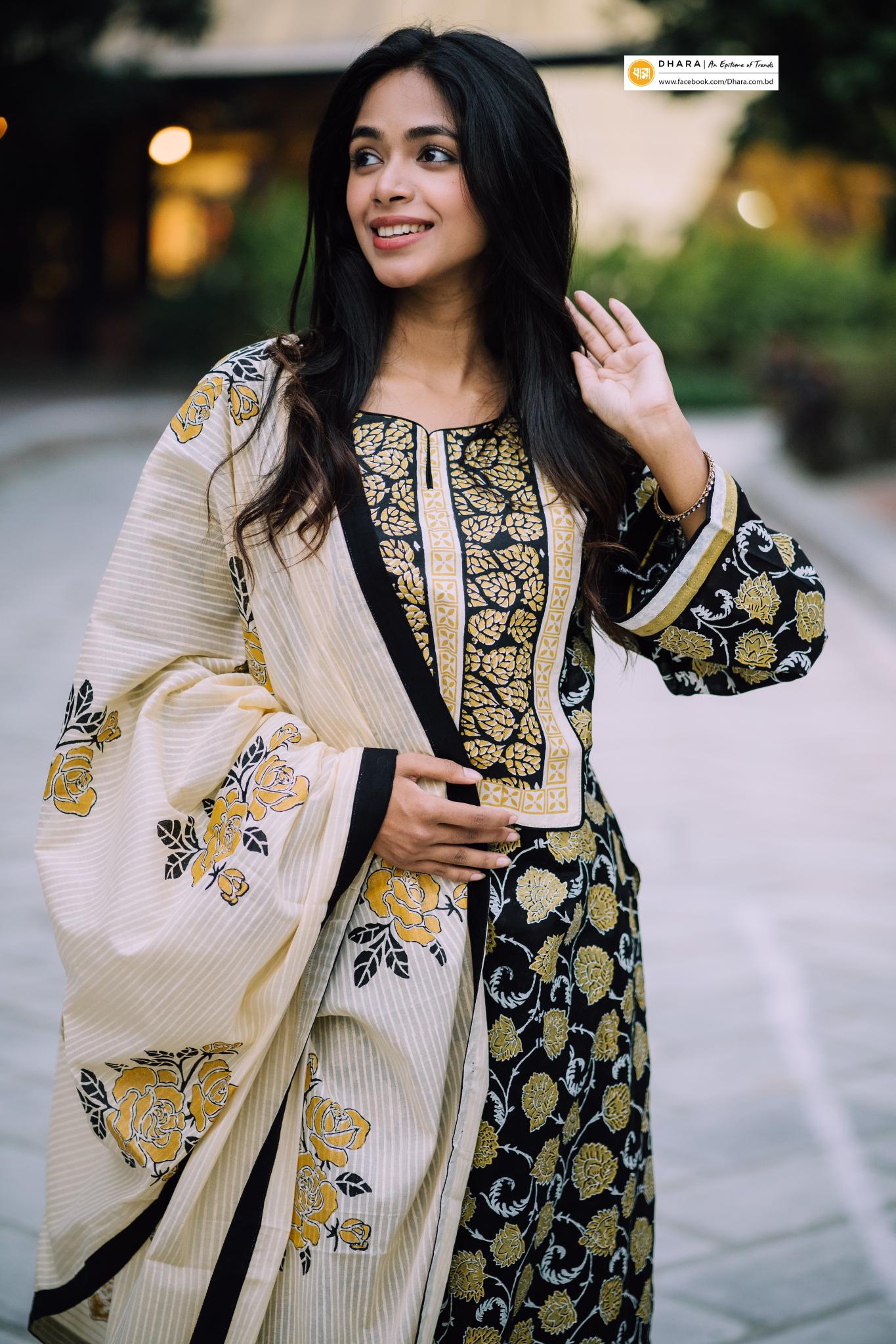 (Unstitched) Three Pieces 11