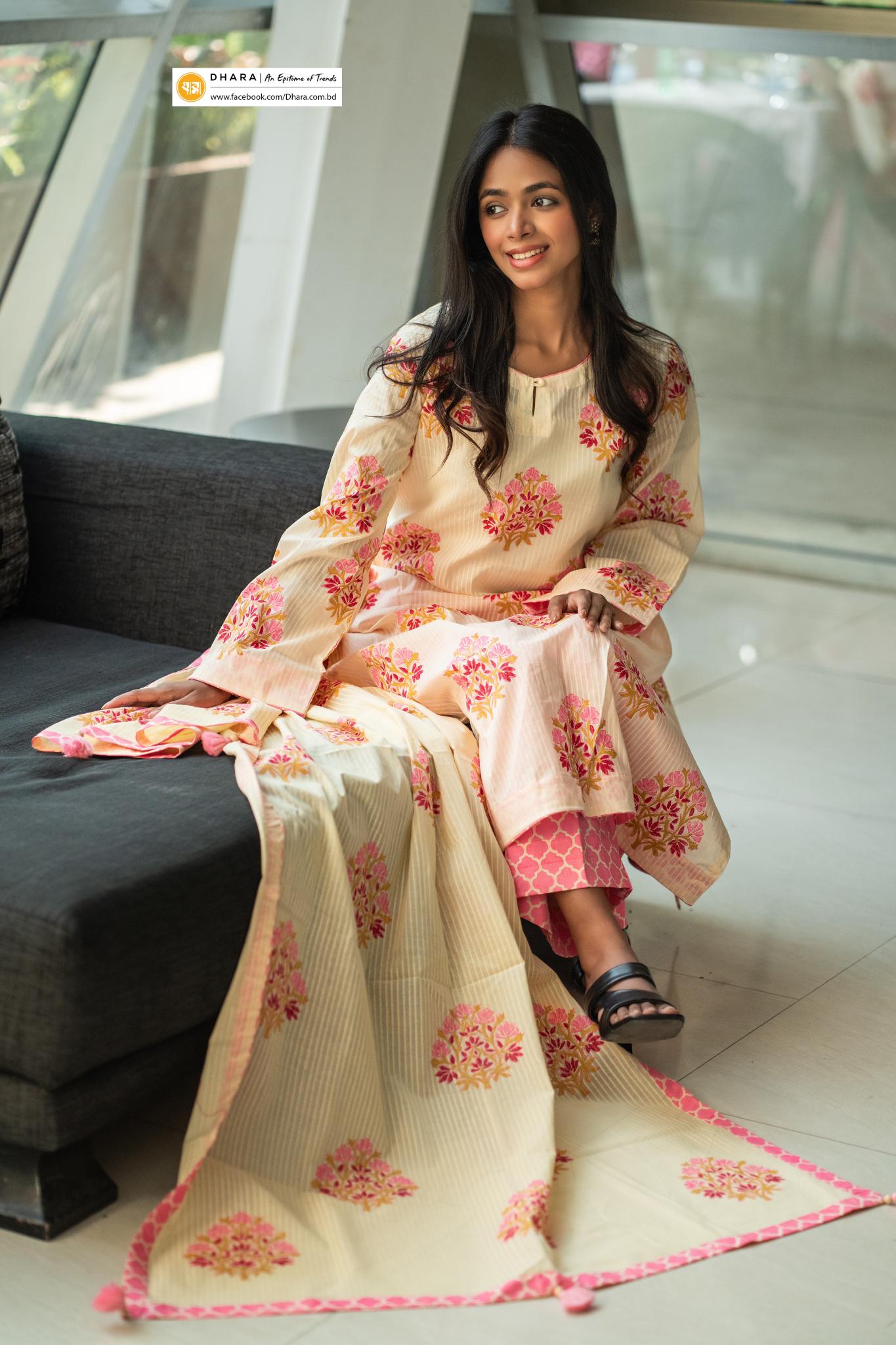 (Unstitched) Three Pieces 25