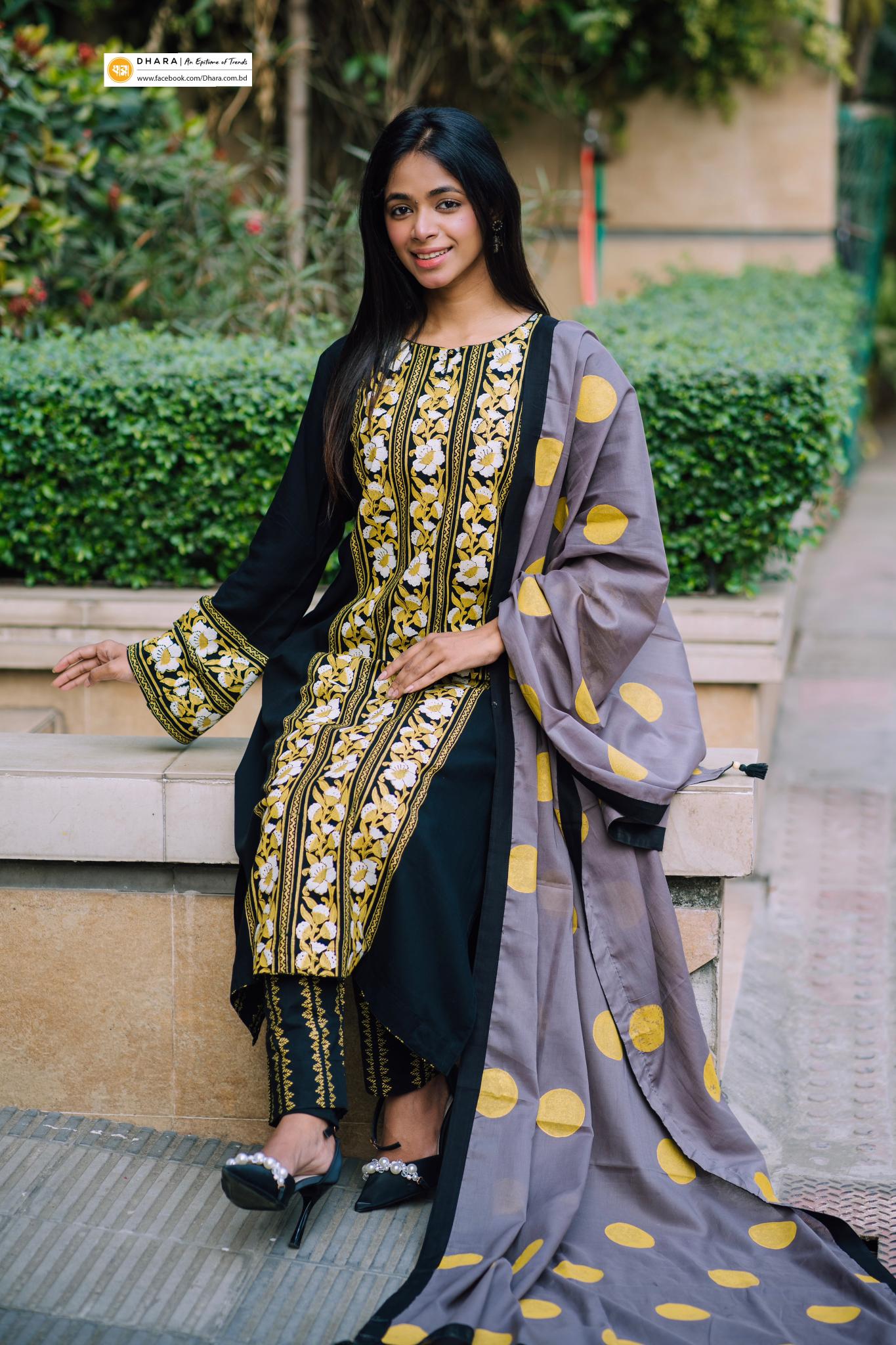 (Unstitched) Three Pieces 30